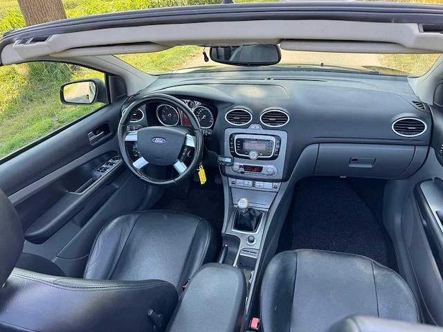 Ford focus coupé-cabriolet 2.0 titanium leder 07-gfz-1 - afbeelding 20 van  32