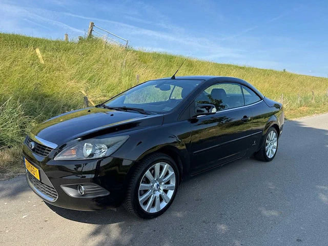 Ford focus coupé-cabriolet 2.0 titanium leder 07-gfz-1 - afbeelding 23 van  32