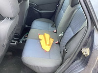 Ford focus sedan personenauto - afbeelding 11 van  14
