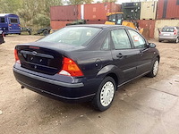 Ford focus sedan personenauto - afbeelding 3 van  14