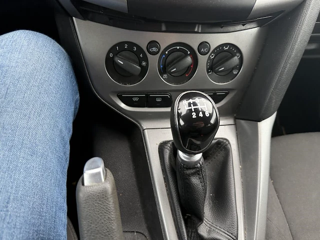 Ford focus sw 1.6 tdci econetic tech. trend,2014 - afbeelding 3 van  29