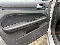 Ford focus sw 1.6i 16v ambiente, 2007 - afbeelding 21 van  24