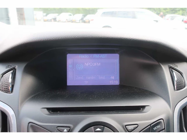 Ford focus wagon 1.0 ecob. titanium, 7-sfn-42 - afbeelding 17 van  19