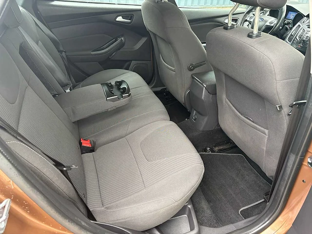 Ford focus wagon 1.0 ecob. titanium , 9-kjl-14 - afbeelding 8 van  27