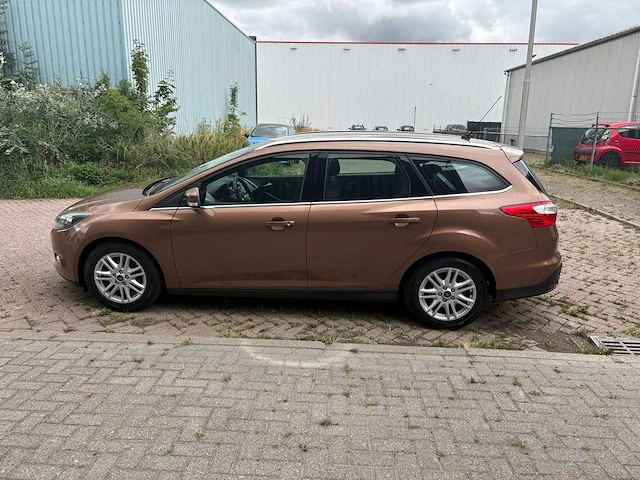 Ford focus wagon 1.0 ecob. titanium , 9-kjl-14 - afbeelding 15 van  27