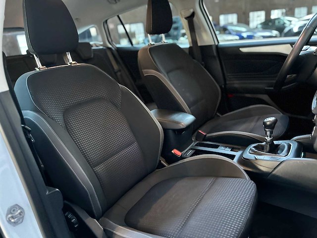 Ford focus wagon 1.0 ecob. tr ed. bns 101pk 2019, g-320-kv - afbeelding 42 van  48