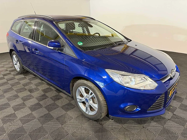 Ford focus wagon 1.0 ecoboost edition, 1-skd-37 - afbeelding 15 van  17