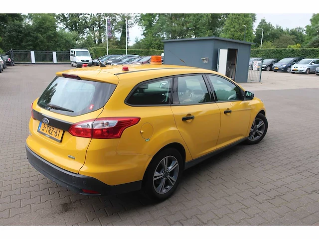 Ford focus wagon 1.0 ecoboost edition, 3-trz-61 - afbeelding 12 van  17