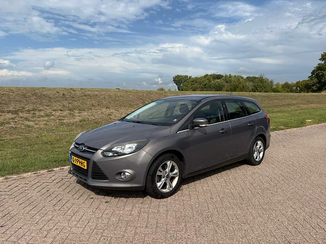 Ford focus wagon 1.0 ecoboost lease trend, g-199-hg - afbeelding 1 van  31