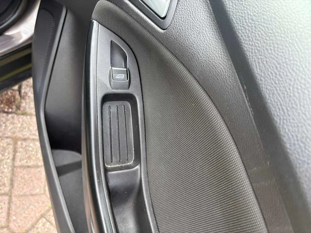 Ford focus wagon 1.0 ecoboost lease trend, g-199-hg - afbeelding 8 van  31