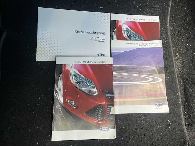 Ford focus wagon 1.0 ecoboost titanium 2013 | 6-sbl-87 - afbeelding 16 van  25