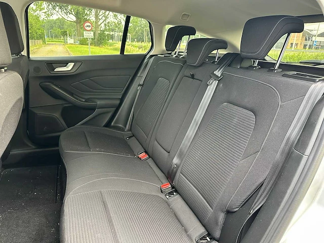 Ford focus wagon 1.0 ecoboost titanium business, xs-993-l! - afbeelding 14 van  14