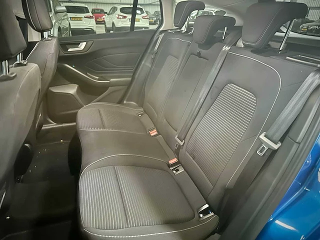 Ford focus wagon 1.0 ecoboost titanium business; zg-874-b - afbeelding 17 van  17