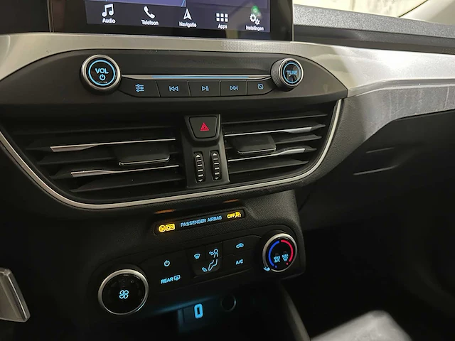 Ford focus wagon 1.0 ecoboost trend edition business 101pk 2019, zl-493-g - afbeelding 18 van  51