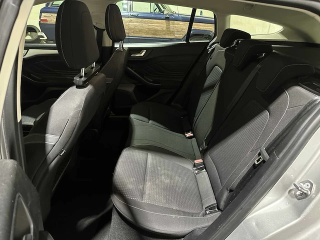 Ford focus wagon 1.0 ecoboost trend edition business 101pk 2019, zl-493-g - afbeelding 39 van  51