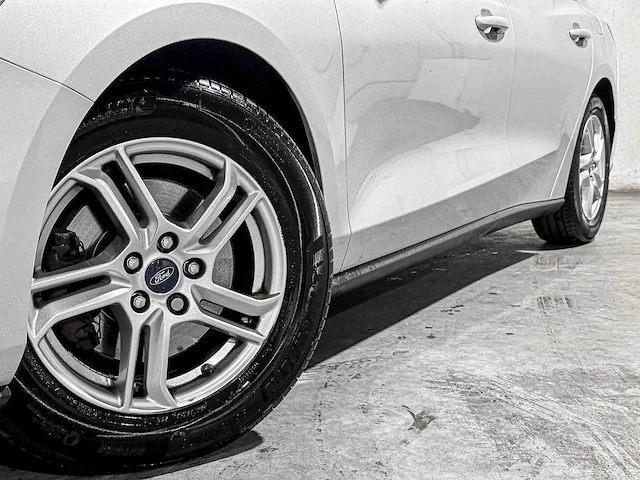 Ford focus wagon 1.0 ecoboost trend edition business 101pk 2019, zl-507-g - afbeelding 23 van  47