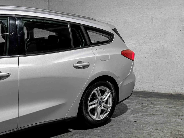 Ford focus wagon 1.0 ecoboost trend edition business 101pk 2019, zl-507-g - afbeelding 34 van  47
