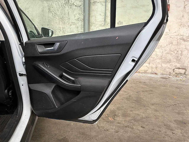 Ford focus wagon 1.0 ecoboost trend edition business 2019 (org-nl & eerste eigenaar), g-954-kj - afbeelding 29 van  40