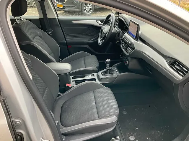 Ford focus wagon 1.0 ecoboost trend edition business 2020, h-011-pb - afbeelding 17 van  25