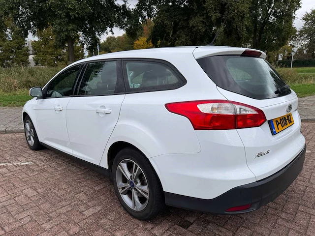 Ford focus wagon 1.0 ecoboost trend, p-018-bz - afbeelding 10 van  15