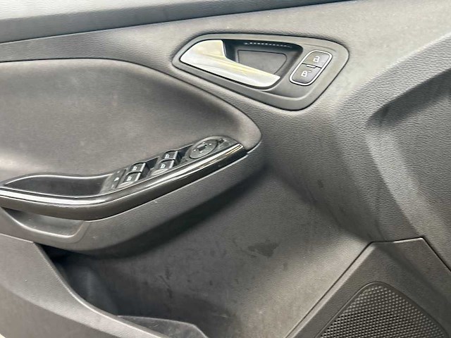 Ford focus wagon 1.0 titanium edition , ; gp-793-r - afbeelding 4 van  16