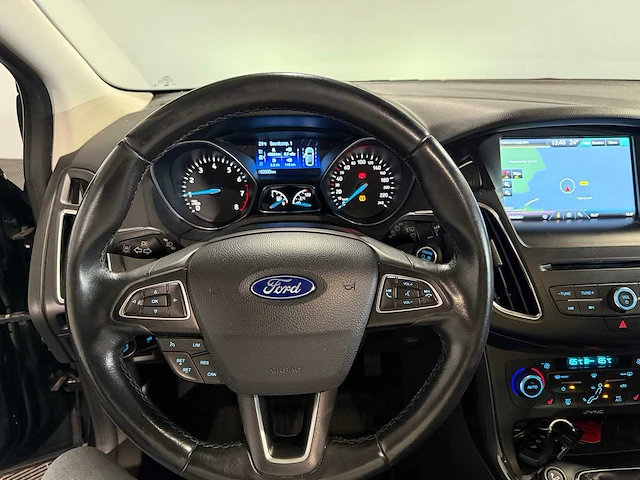 Ford focus wagon 1.0 titanium edition, p-162-bh - afbeelding 3 van  17
