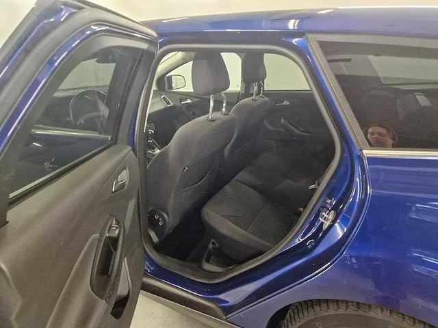 Ford focus wagon 1.0 titanium , ; tp-979-l - afbeelding 16 van  19