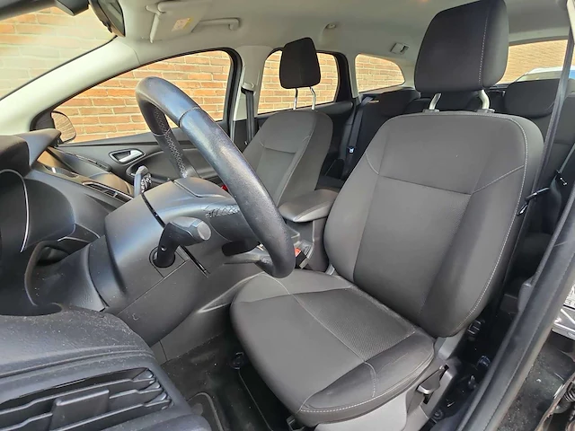 Ford focus wagon 1.0 trend edition 2015 | gv-874-b - afbeelding 28 van  33