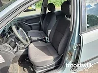 Ford focus wagon 1.6-16v centennial 92-nb-vs - afbeelding 11 van  14