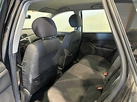 Ford focus wagon 1.6-16v cool edition 61-jb-lv - afbeelding 2 van  17
