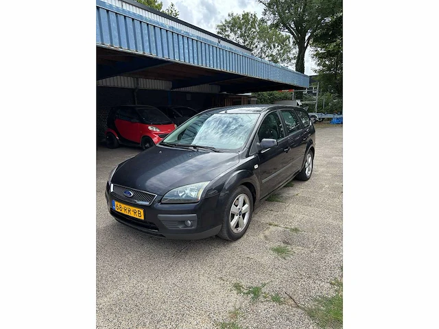 Ford focus wagon 1.6-16v futura , 68-rr-rb - afbeelding 1 van  11