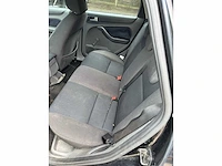 Ford focus wagon 1.6-16v futura , 68-rr-rb - afbeelding 10 van  11