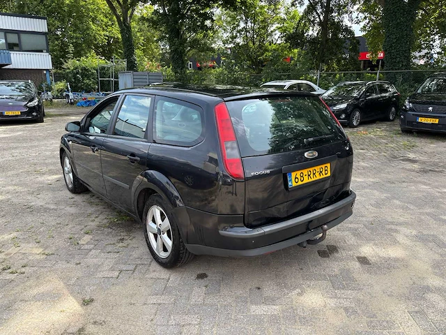 Ford focus wagon 1.6 16v futura, 68-rr-rb - afbeelding 12 van  14