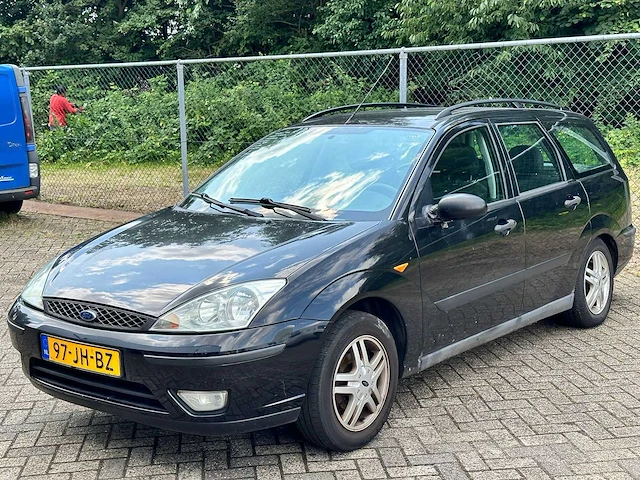 Ford focus wagon 1.6 16v trend, 97-jh-bz - afbeelding 1 van  16