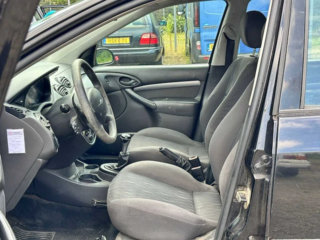 Ford focus wagon 1.6 16v trend, 97-jh-bz - afbeelding 13 van  16