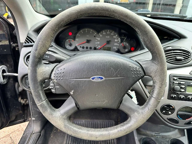 Ford focus wagon 1.6 16v trend, 97-jh-bz - afbeelding 16 van  16