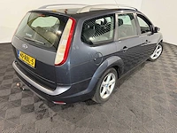 Ford focus wagon 1.6 comfort, 40-rbl-5 - afbeelding 9 van  13