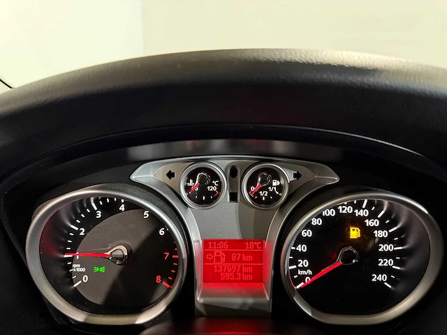 Ford focus wagon 1.6 comfort, 40-rbl-5 - afbeelding 13 van  13