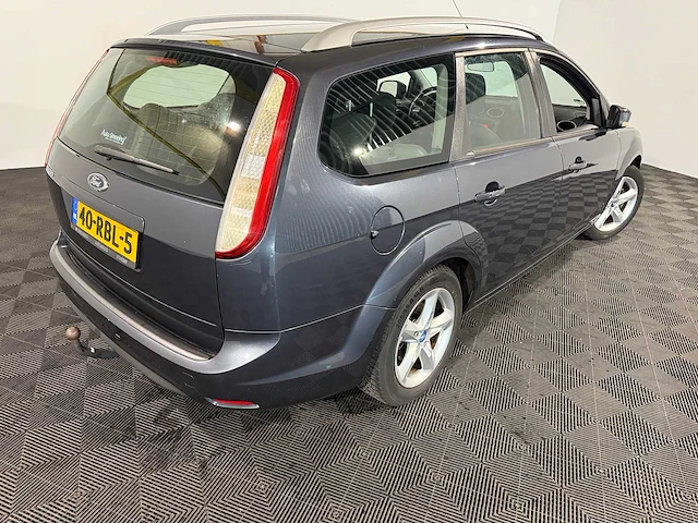 Ford focus wagon 1.6 comfort, 40-rbl-5 - afbeelding 9 van  13