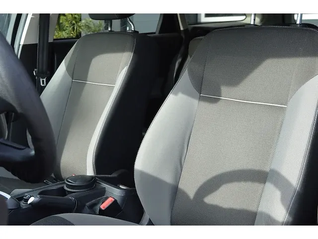 Ford focus wagon 1.6 ecoboost titanium 150pk | zd-251-f | 2011 | volledige historie | - afbeelding 22 van  41