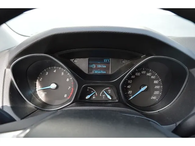 Ford focus wagon 1.6 ecoboost titanium 150pk | zd-251-f | 2011 | volledige historie | - afbeelding 32 van  41
