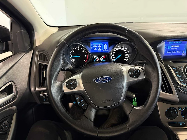 Ford focus wagon 1.6 tdci eco. l. trend, 46-zhr-3 - afbeelding 2 van  13