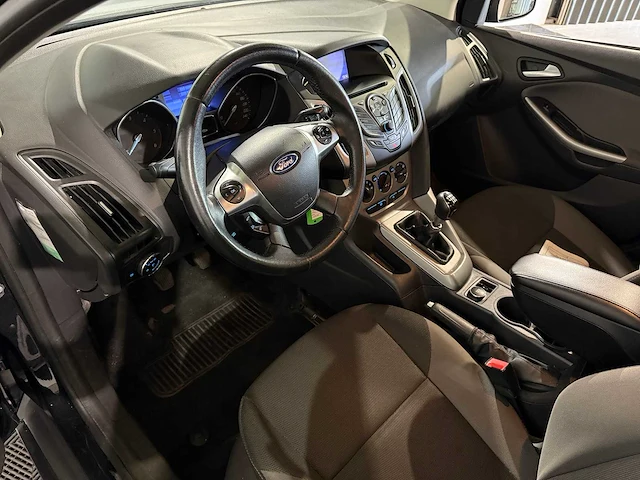 Ford focus wagon 1.6 tdci eco. l. trend, 46-zhr-3 - afbeelding 12 van  13