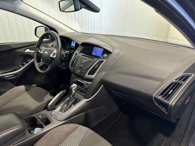 Ford focus wagon 1.6 ti-vct titanium 72-szv-1 - afbeelding 3 van  21