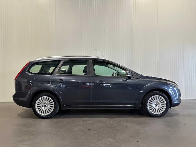 Ford focus wagon 1.8 limited 04-jzv-2 - afbeelding 19 van  22