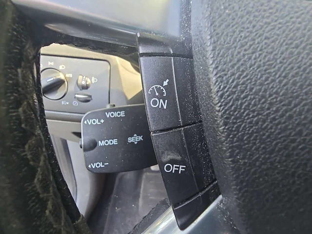 Ford focus wagon 1.8 titanium flexi fuel car 2009 | 32-jkz-3 i - afbeelding 7 van  31