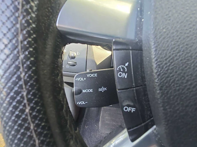 Ford focus wagon 1.8 titanium flexi fuel car 2009 | 32-jkz-3 i - afbeelding 8 van  31