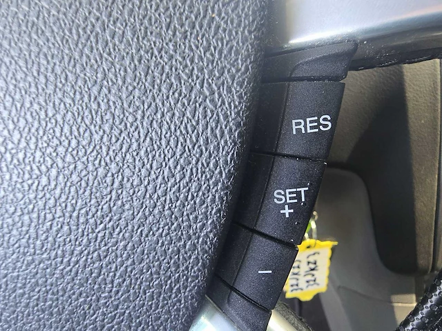 Ford focus wagon 1.8 titanium flexi fuel car 2009 | 32-jkz-3 i - afbeelding 9 van  31