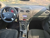 Ford focus wagon 1.8 titanium flexi fuel car 2009 | 32-jkz-3 i - afbeelding 19 van  31