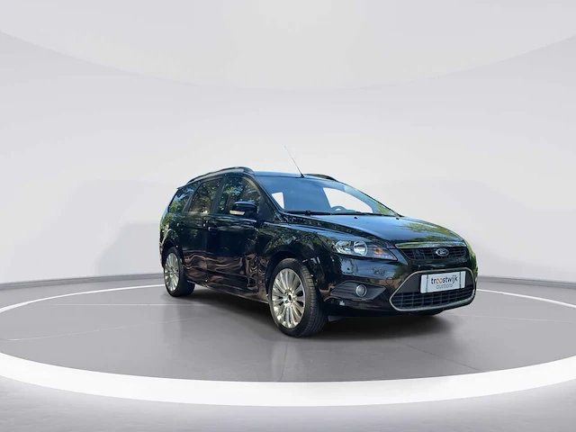 Ford focus wagon 1.8 titanium flexi fuel car 2009 | 32-jkz-3 i - afbeelding 12 van  31